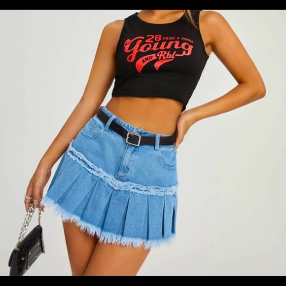 High Waisted Denim Skirt - Picture 3 of 5
